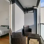 T2 Lumineux Avec Balcon - 4 Pers, Metro Et Partdieu Lyon